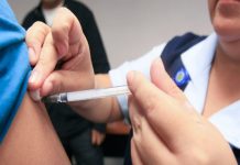 OMS recomienda usar la primera vacuna contra el dengue