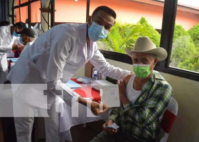 vacuna-2-jinotega-2 nicaragua, vacunacion, salud, jinotega, dosis,