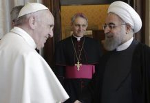Papa Francisco pide a Irán promover soluciones en Medio Oriente
