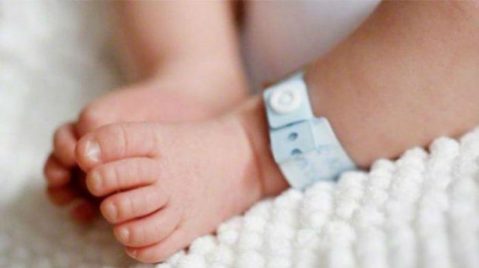 vende-bebe-en-facebook