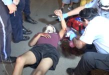 Motociclista se estrella al darse a la fuga