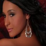 Video: Conoce a las 10 vírgenes más caras del planeta