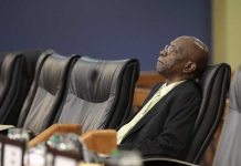 Suspenden de por vida del fútbol a Jack Warner