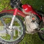 Ciudadano pierde el control de su moto en Santo Domingo, Chontales nicaragua, juigalpa, accidente de transito,