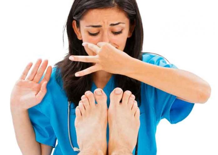 salud, remedios caseros, pies, mal olor, enfermedad