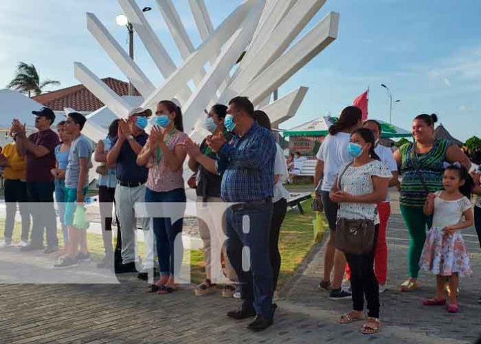 nicaragua, Managua, cuba, 42 años,