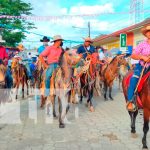 El tope de toros es la antesala de la celebración de las fiestas patronales donde los católicos celebran a Santa Ana y San Joaquín como sus patronos.