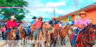 El tope de toros es la antesala de la celebración de las fiestas patronales donde los católicos celebran a Santa Ana y San Joaquín como sus patronos.