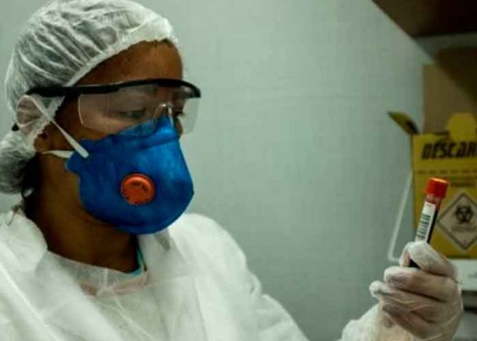 5.1 Primer fallecimiento, contagio, dos variantes del covid-19