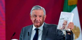 AMLO hace llamado a liberar a Julian Assange
