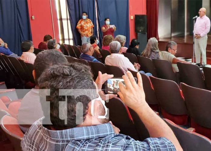 década del círculo literario del adulto mayor