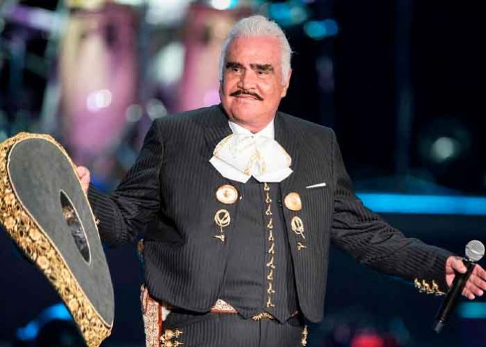 Mexico, guadalajara, vicente fernandez, hospitalizado,