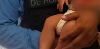 Rescatan a bebé de su madre que lo maltrataba en Honduras