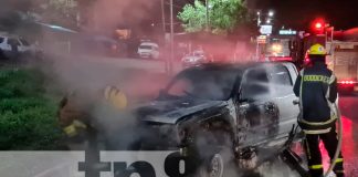 Foto: ¡Impacto brutal! Dos vehículos incinerados cerca de la rotonda El Periodista/TN8