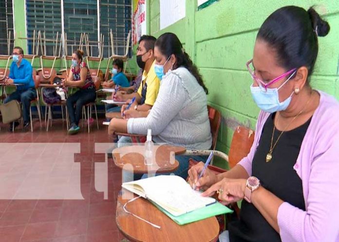 MINED Encuentro semestral pedagógico