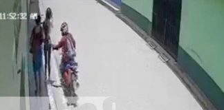 Jovencita despojada de su celular en el Jícaro