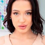 Muere Kristina Lisina, actriz porno, al caer del piso 22 de edificio Rusia, San Petersburgo, actriz porno, edificio,