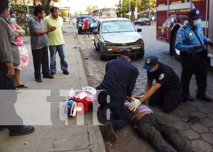 Accidente de tránsito en Managua con un taxi involucrado