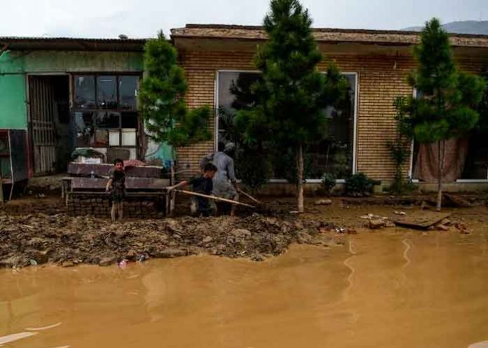 Ascienden en Afganistán a 200 los muertos por las inundaciones