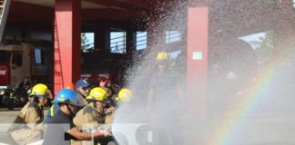 Foto: Capacitan a bomberos en el Caribe Sur / TN8