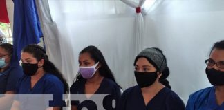 Foto: Privados de libertad celebran la publicación de la obra Azul / TN8