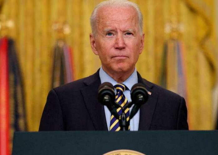 Demanda a Biden por detener la construcción del muro