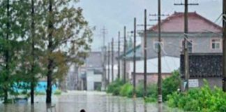 Suben a 71 las muertes por inundaciones en centro de China