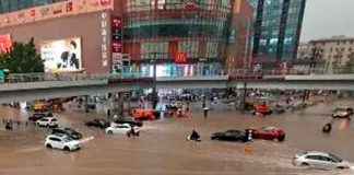 Foto: Lluvias provocan inundación en el Metro de China/Referencia
