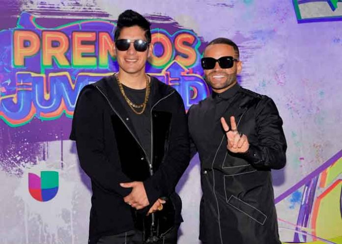 Así fue la emotiva actuación de Chyno en Premios Juventud