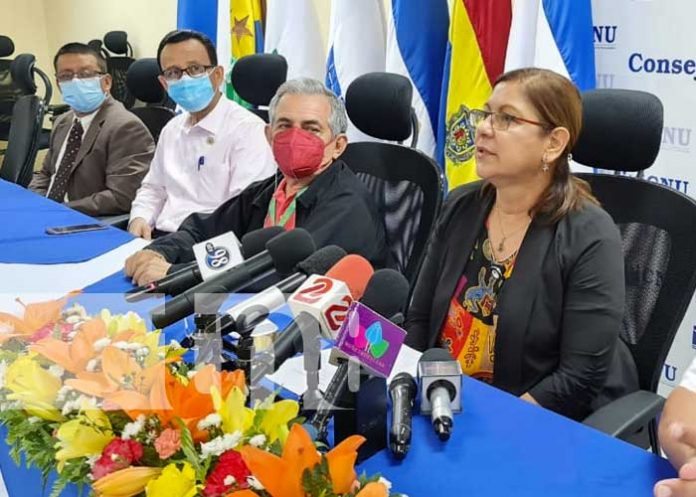 Conferencia de prensa del Consejo Nacional de Universidades