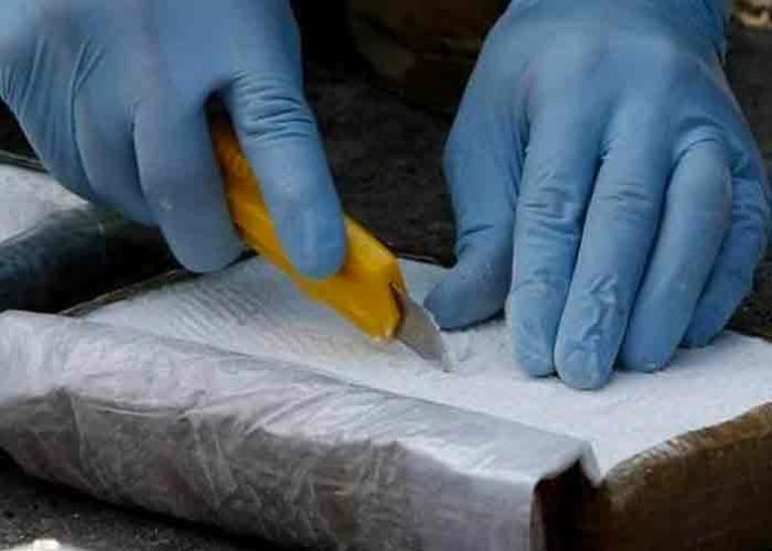 Costa Rica: Autoridades detienen a tres personas con 900 kilos de cocaína