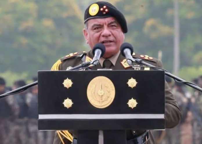 comando Foto: Dimite el jefe de comando de las Fuerzas Armadas de Perú / Referencia