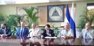 Reunión en Cancillería de Nicaragua con representantes de Crimea.
