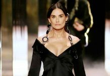 El impactante cuerpo de Demi Moore ¡a sus 58 años! El impactante cuerpo de Demi Moore ¡a sus 58 años!