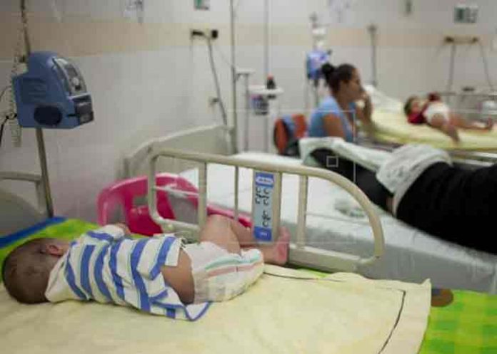 Colombia pide no bajar la guardia contra el mosquito del dengue