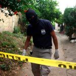 el salvador, chalatenango, muerte, machetazos, hombre,