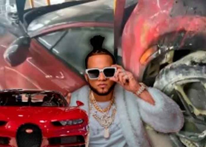Empresario señalado por el Alfa de quemar su Bugatti responde y hace grave denuncia
