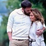 Foto: JLo presume su relación oficial con Ben Affleck con una sexi fotografía/cortesía