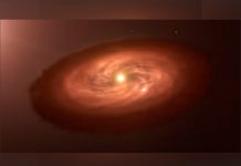 Astrónomos detectan por primera vez un disco no perteneciente al sistema solar El impresionante disco rodea un exoplaneta