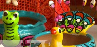 Ejemplos de artesanos y artesanía para feria en Managua