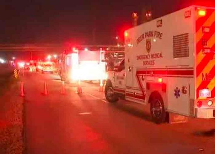 Dos muertos y 7 heridos por fuga química en planta de Texas