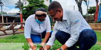 Nicaragua, granada, cruzada nacional de reforestacion, autoridades,
