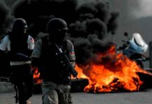 Foto: Protestas violentas ensombrece misa en memoria de Moïse/Cortesía