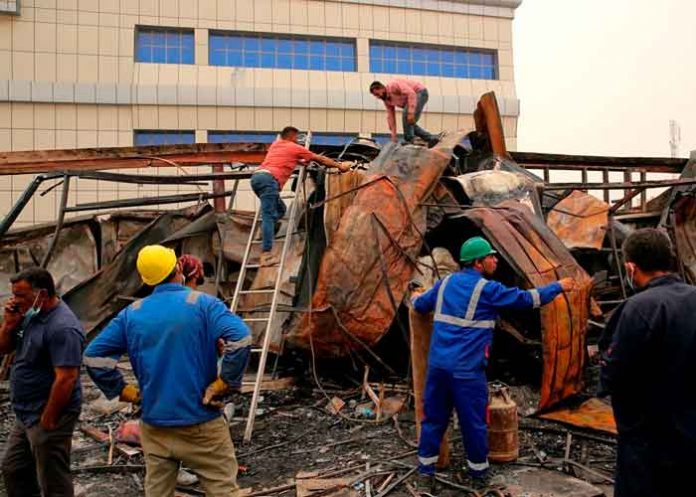 Aumentan a 92 los muertos en incendio en hospital de Irak (VIDEO)