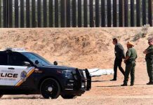 Inmigrante mexicano muere al intentar escalar valla fronteriza en Texas Inmigrante mexicano muere al intentar escalar valla fronteriza en Texas