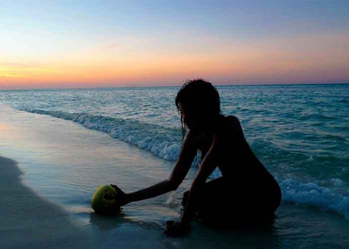 isla-desierta-china-castigo- Mandan a su hija a una isla para