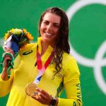 Utilizó un condón para reparar su kayak y se gana una medalla La australiana Jessica Fox durante los juegos olímpicos Tokio 2020 / FOTO / El Español