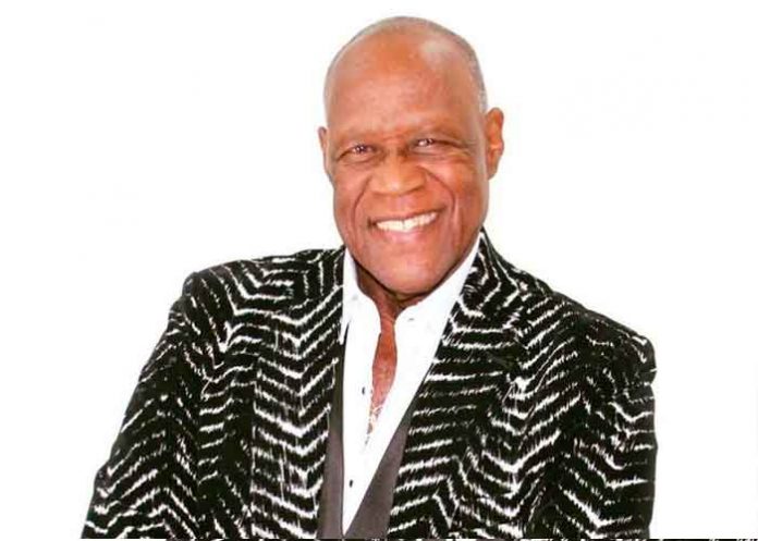 De un infarto fallece el rey del merengue Johnny Ventura