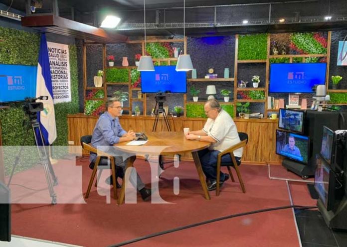 William Grigsby en Estudio TN8, hablando de la Ley 1055 en Nicaragua