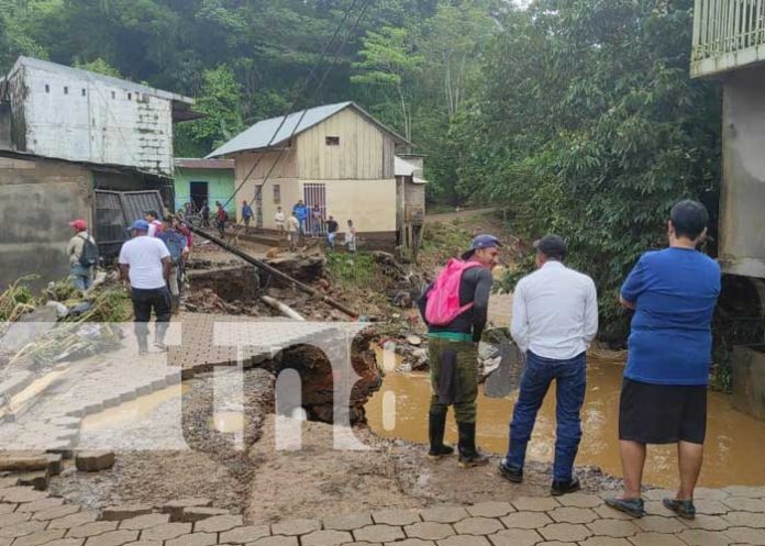 Calles afectadas y viviendas en Santo Domingo, Chontales